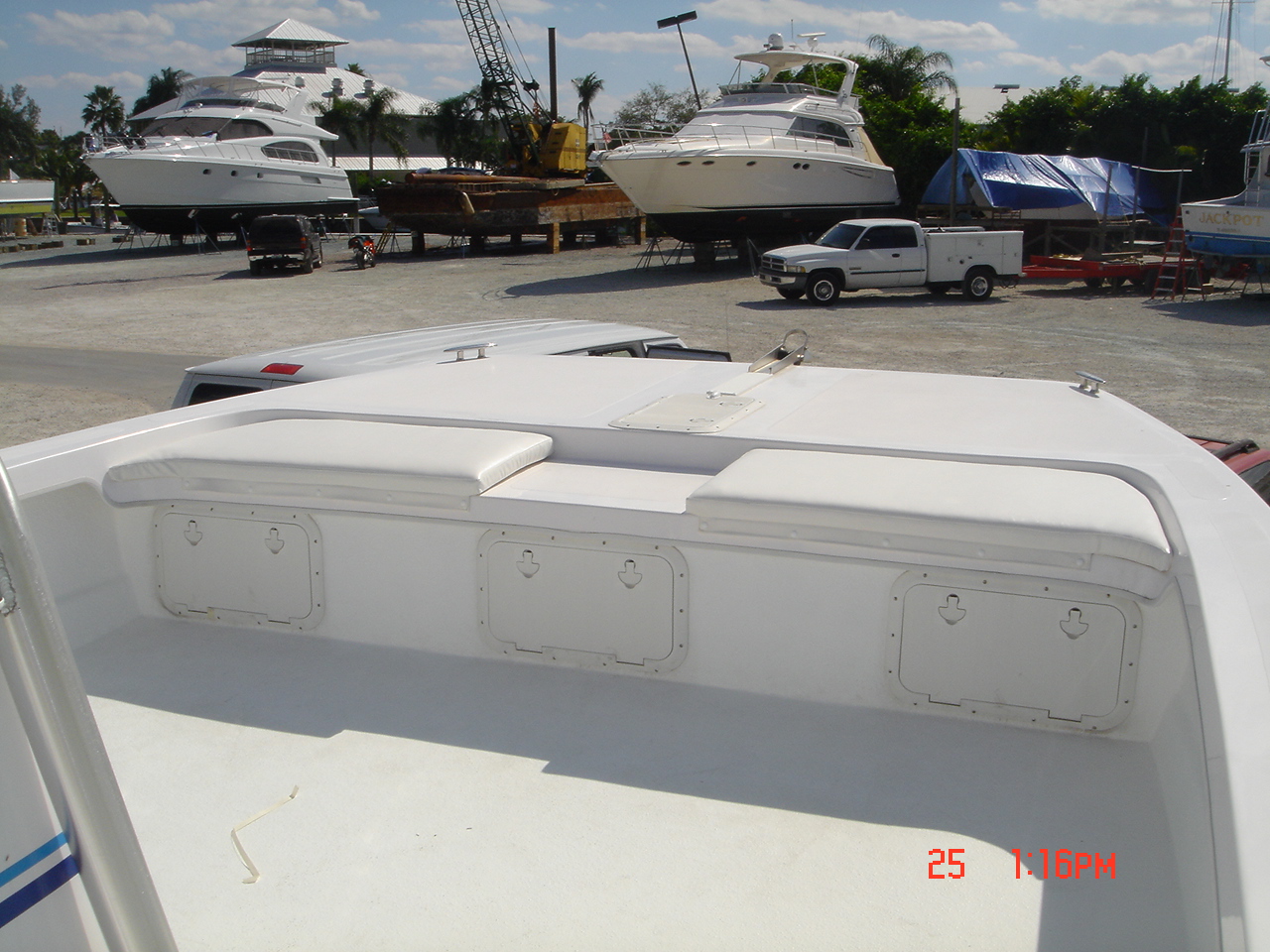 UPHOSTERY AND BOW CUSHIONS