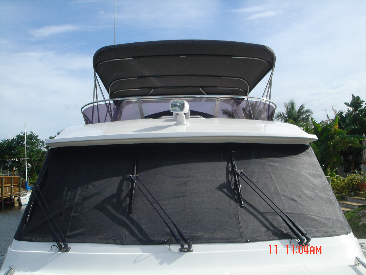 WINDSHIELD COVER