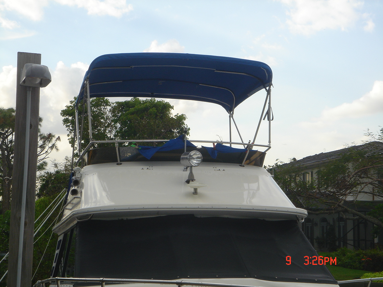 WINDSHIELD COVER